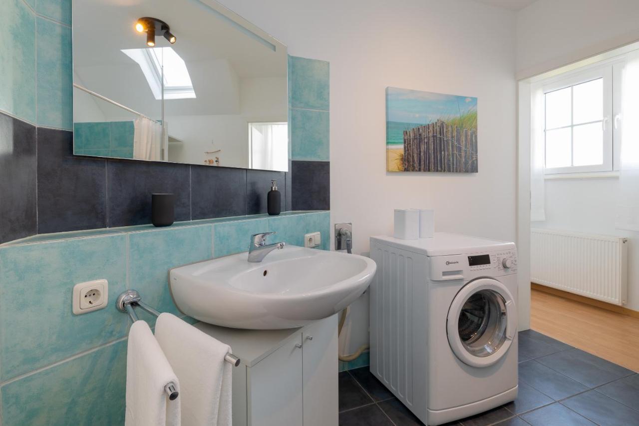 Ferienwohnung Julia - Klimatisiert Wolken Esterno foto