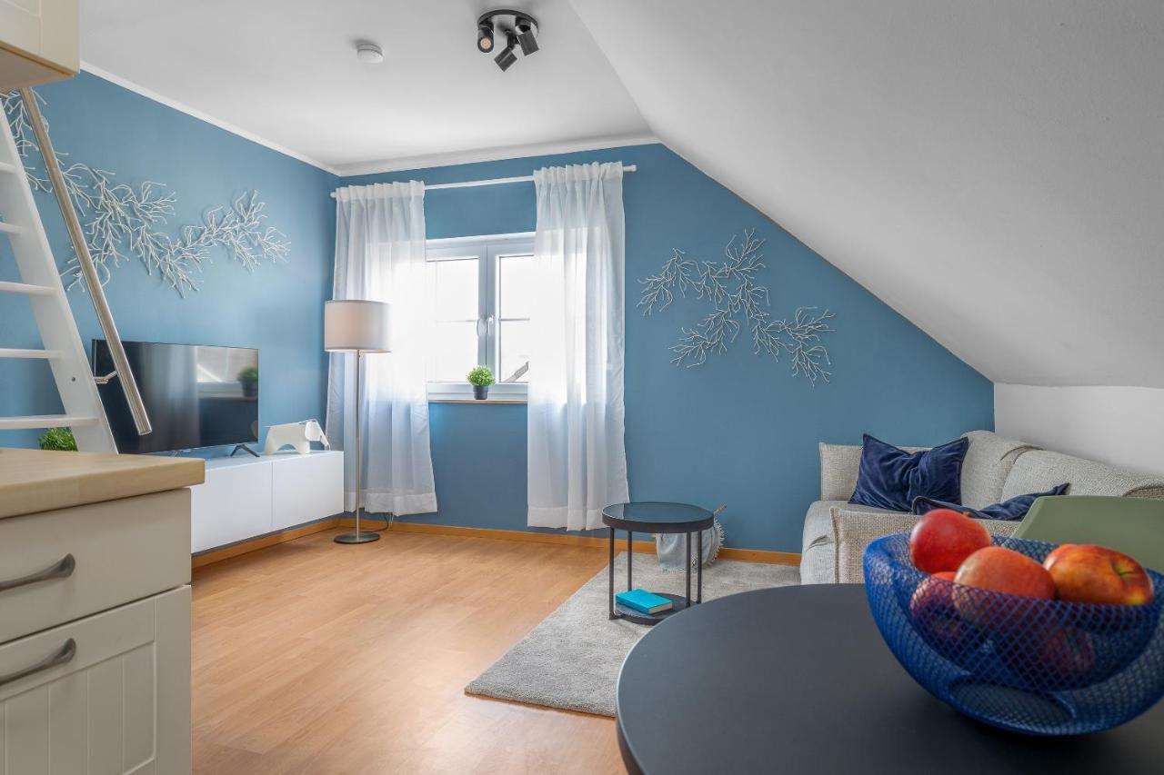 Ferienwohnung Julia - Klimatisiert Wolken Esterno foto