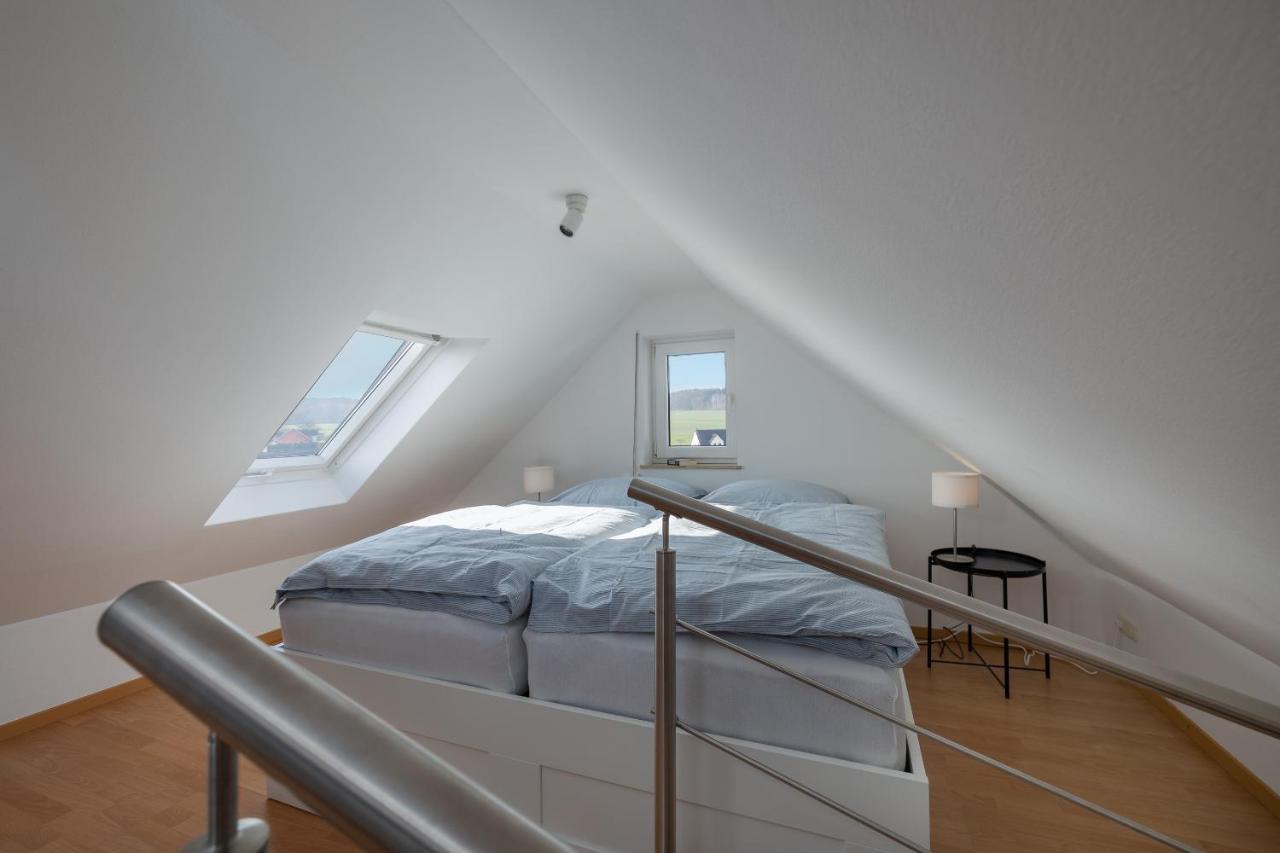 Ferienwohnung Julia - Klimatisiert Wolken Esterno foto